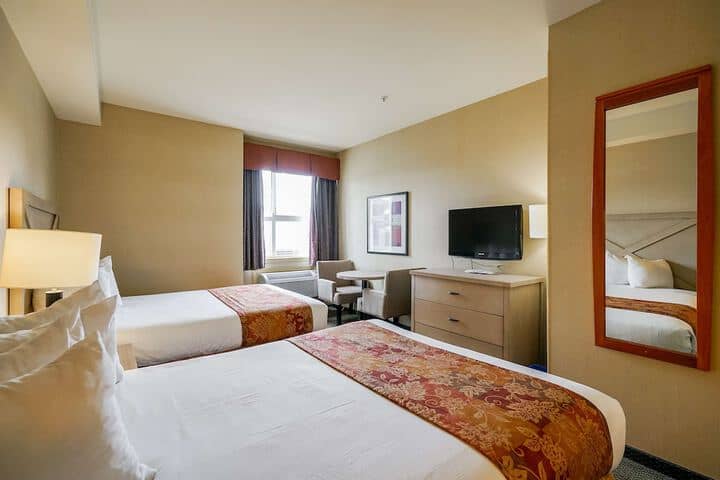 Room 18 of 51
