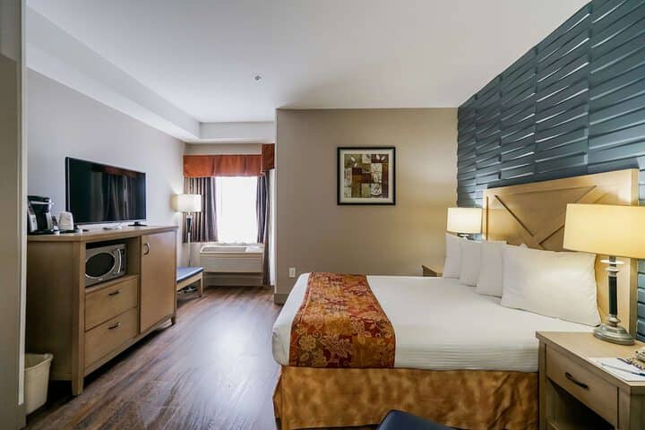 Room 19 of 51